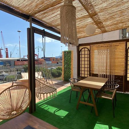 Апартаменты Giu Al Porto Салерно Экстерьер фото